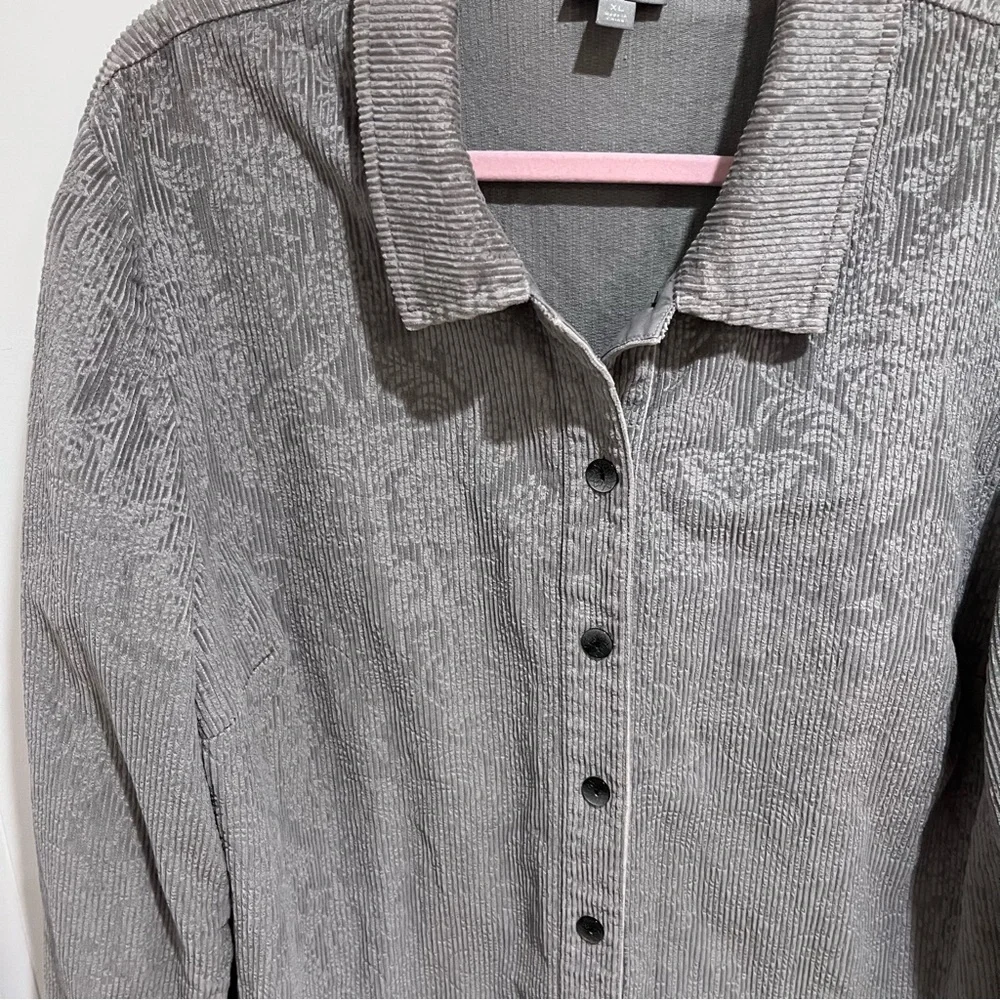 J.Jill Blouse - Picture 2 of 4
